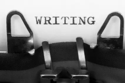 jQuery: shorten paragraphs and create a "Read More" link