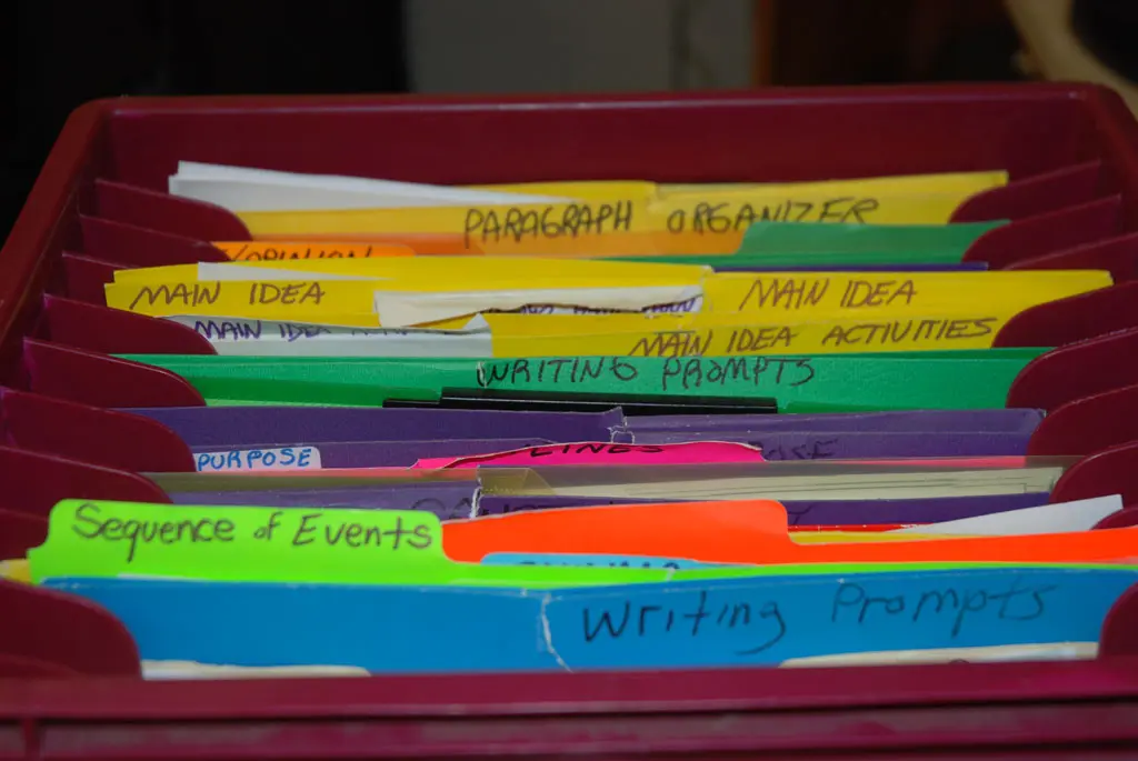 jQuery: implementing a basic CMS